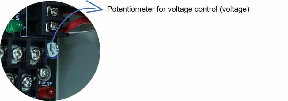 CCTV Power supply voltage regulator