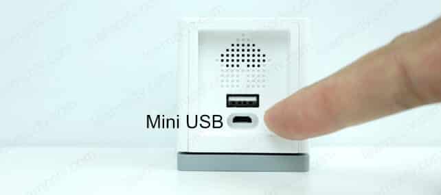 Wyze Cam Mini USB connector