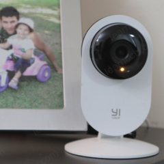 Yi Home Camera Yellow Light